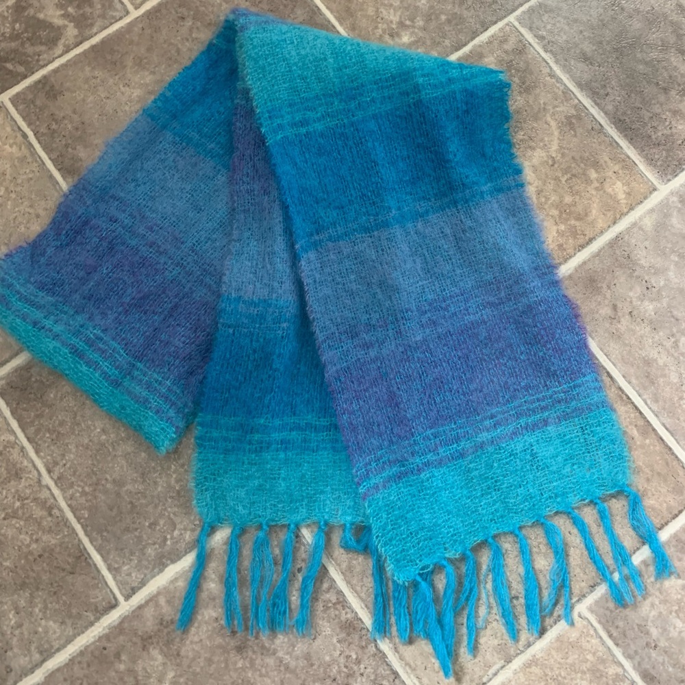 NWOT John Hanly Ireland Striped Blue & Purple Wool/Mohair Fringed Scarf